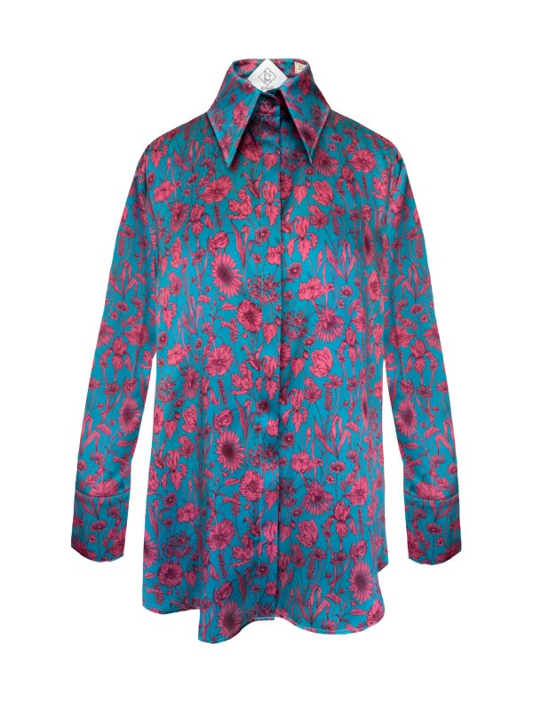 Seidenbluse mit Blütenmuster dunkelrot auf petrol oversized